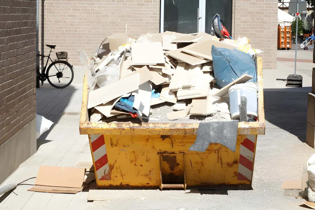 Waste clearance and property clear-out